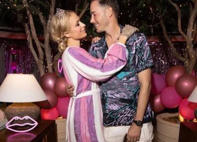 Paris Hilton celebrates ’23rd Monthiversary’ with fiancée Carter Reum - evoke.ie - Paris - county Carter