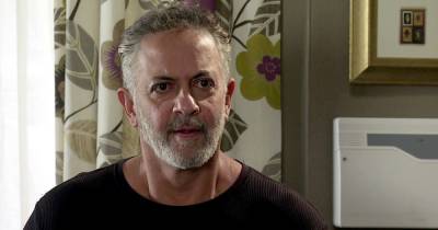 Corrie's Dev forced into agonising decision as Alahan's holiday brings disaster - www.manchestereveningnews.co.uk
