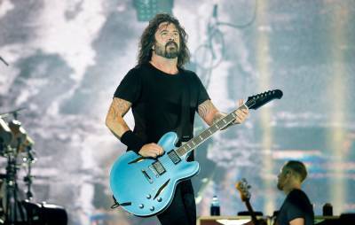 Episode of Dave Grohl reading children’s story based on The Beatles’ ‘Octopus’s Garden’ to air - www.nme.com