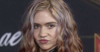 Grimes admits to trolling paparazzi with staged photoshoot - www.msn.com - Los Angeles