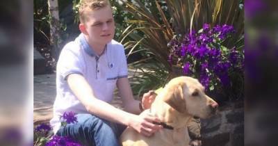Uber driver abandoned teen at side of road - because he had a guide dog - www.manchestereveningnews.co.uk - Manchester