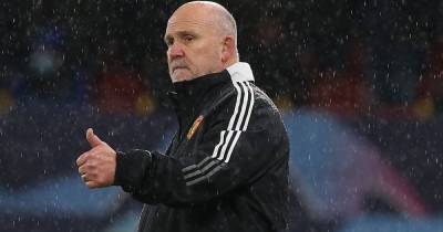 'He is an asset to Ole' - Manchester United fans react to Mike Phelan's contract extension - www.manchestereveningnews.co.uk - Manchester