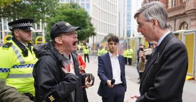 The stand-up comic who confronted Jacob Rees-Mogg in Manchester over 'shameful' fit-for-work tests - www.manchestereveningnews.co.uk - Manchester