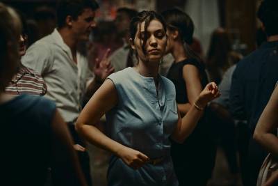 IFC Films & FilmNation Team On U.S. Rights Deal For Audrey Diwan’s Timely Venice Film Festival Golden Lion Winning Abortion Drama ‘Happening’ - deadline.com - France