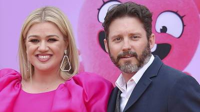 Kelly Clarkson Just Won Back the House Her Ex-Husband Has Been Squatting at Since Their Divorce - stylecaster.com - Montana