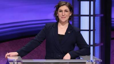 Mayim Bialik’s First Week as Temp ‘Jeopardy!’ Host Rises 6% in Ratings From Mike Richards’ Turn - thewrap.com