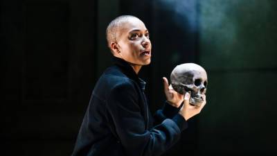 ‘Hamlet’ Review: Cush Jumbo Ignites London Production - variety.com