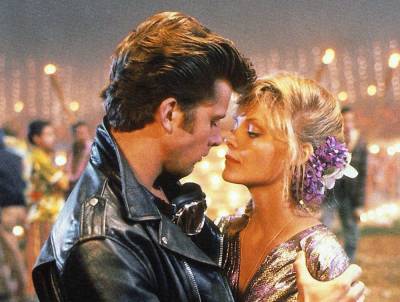 Maxwell Caulfield Admits He Was Always Jealous Of His ‘Grease 2’ Co-Star Michelle Pfeiffer’s Success - etcanada.com