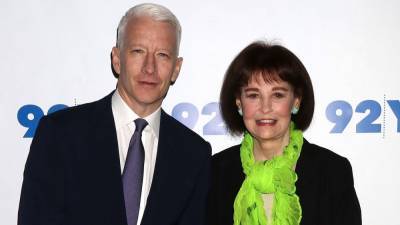 Anderson Cooper Emotionally Recalls 'Amazing' Last Weeks With Mom Gloria Vanderbilt - www.etonline.com - county Anderson - county Cooper