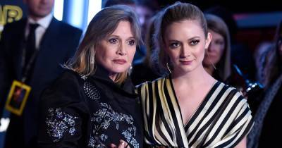 Billie Lourd Explains How Relationship With Mom Carrie Fisher Taught Her ‘What Not to Do’ as a Parent - www.usmagazine.com - USA - county Story