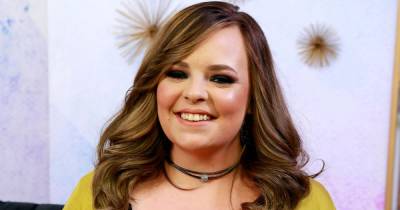 Teen Mom OG’s Catelynn Lowell Gives Update on ‘Growing’ Relationship With Carly’s Adoptive Parents - www.usmagazine.com