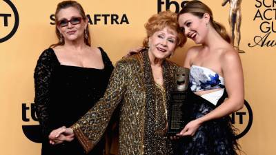 Billie Lourd talks 'brutal' loss of Carrie Fisher, Debbie Reynolds: 'It's really hard for me' - www.foxnews.com - USA - county Story