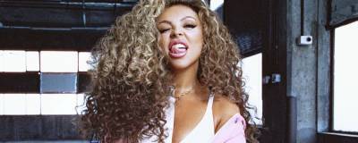 One Liners: Jesy Nelson, Five Seconds Of Summer, Red Hot Chili Peppers, more - completemusicupdate.com