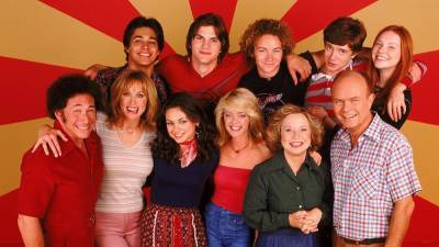 'That '70s Show' Spinoff, Set in the '90s, Is Coming to Netflix - www.etonline.com