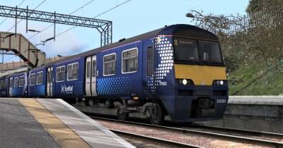 Glasgow ScotRail passenger falls ill on Paisley bound train as line closed - www.dailyrecord.co.uk
