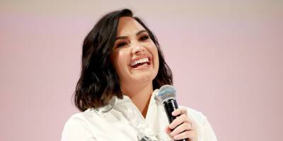Demi Lovato Announces Sex Toy, the 'Demi Wand' - www.justjared.com