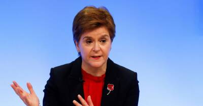Nicola Sturgeon urges Boris Johnson to stay in Glasgow 'as long as necessary' to secure COP26 - www.dailyrecord.co.uk