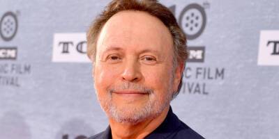 Billy Crystal to Return to Broadway in Musical Adaptation of 'Mr. Saturday Night' - www.justjared.com