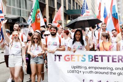 The It Gets Better Project will dole out more than $500,000 in grants to schools that support LGBTQ+ students - www.metroweekly.com - USA