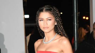 Zendaya and Her Bandeau Bra Top Were the Stars of the 2021 CFDA Awards - www.glamour.com