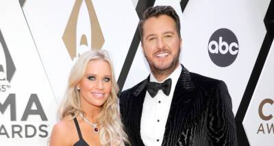 Luke Bryan Arrives for Hosting Duties at CMA Awards 2021 with Wife Caroline Boyer - www.justjared.com - Tennessee