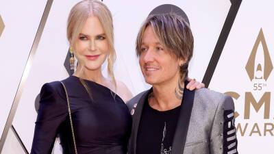 Nicole Kidman hits CMA Awards red carpet in ab-baring svelte gown with Keith Urban - www.foxnews.com