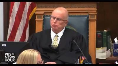 Trump - Judge in Kyle Rittenhouse Murder Trial Has ‘God Bless the USA’ as Ring Tone (Video) - thewrap.com - USA - Illinois - Wisconsin - county Kenosha
