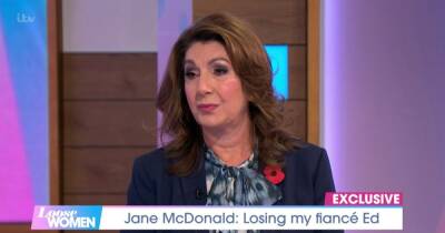 Jane McDonald breaks down in tears as she pays tribute to late fiancé Ed Rothe - www.ok.co.uk