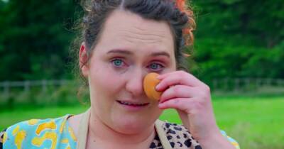 What British Bake Off’s Lizzie was actually wiping away her tears with as fans guess a ‘Jaffa Cake’ - www.ok.co.uk - Britain