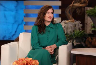 ‘The Shrink Next Door’ Star Kathryn Hahn Can Host A Podcast About Anything - etcanada.com - county Casey - county Wilson