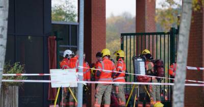 Large-scale emergency services response as secondary school evacuated following suspected gas leak - www.manchestereveningnews.co.uk - county Oldham