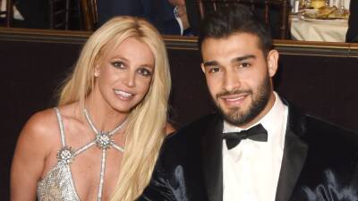 Britney Spears and Fiancé Sam Asghari Wear Free Britney T-Shirts Ahead of Her Court Hearing - www.etonline.com