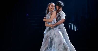 Strictly’s Rose Ayling-Ellis favourite to win after powerful dance tribute to deaf community - www.ok.co.uk