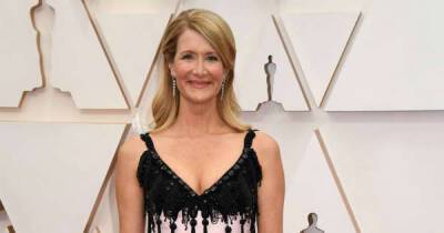 Reese Witherspoon stopped Laura Dern hiding her Oscar away - www.msn.com