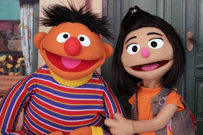 ‘Sesame Street’ Debuts Ji-Young, First Asian-American Muppet - etcanada.com - USA - North Korea