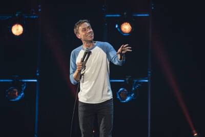 Russell Howard Sets Stand-Up Special & Doc At Netflix - deadline.com - Britain - county Russell