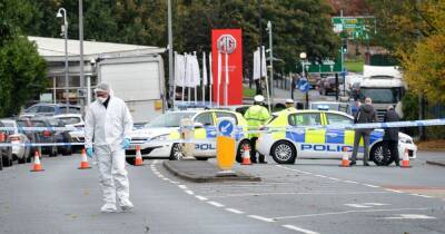 BREAKING: Murder investigation launched after taxi driver, 39, dies - www.manchestereveningnews.co.uk