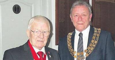 'End of an era' as former Mayor of Bolton, Peter Finch, dies aged 84 - www.manchestereveningnews.co.uk