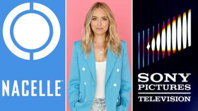 Jenny Mollen’s ‘City Of Likes’ To Be Developed As TV Series By Nacelle & Sony Pictures TV - deadline.com - New York