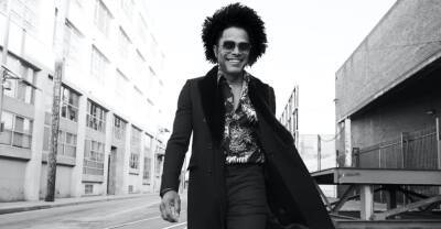 Maxwell shares new single “OFF,” announces 2022 tour dates - www.thefader.com