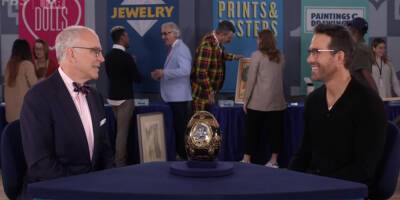 Ryan Reynolds Makes Surprise Appearance on 'Antiques Roadshow' To Get Cleopatra's Egg From 'Red Notice' Appraised - www.justjared.com
