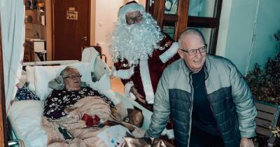 Dying Scots gran gets final wish to have Christmas party surrounded by family - www.dailyrecord.co.uk - Scotland