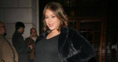 Malin Andersson - Christmas - Love Island star Malin Andersson flaunts growing baby bump in chic black outfit - ok.co.uk - London