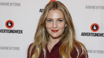 Drew Barrymore Encourages Gayle King to Try Finding Romance on Dating Apps - www.etonline.com