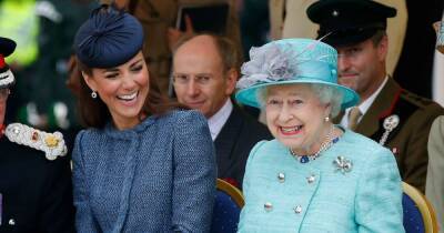 How Kate Middleton's 'spot on' homemade Christmas gift won Queen's heart - www.ok.co.uk