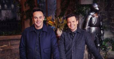 Locals left baffled by Ant and Dec 'go home' banner over A55 ahead of I'm a Celebrity - www.manchestereveningnews.co.uk