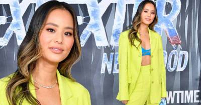 Jamie Chung stuns in green pantsuit at premiere of Dexter: New Blood - www.msn.com