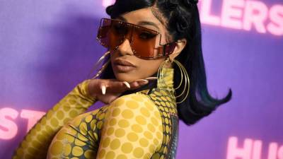 American Music Awards get Cardi B to host the show this year - abcnews.go.com - USA