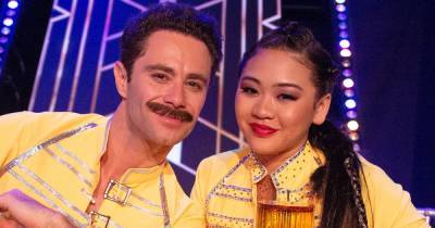 Dancing With the Stars’ Sasha Farber Explains What Happened to Suni Lee on Queen Night - www.usmagazine.com
