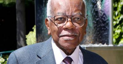 Sir Trevor McDonald to star in Channel 4's revived gaming show - www.manchestereveningnews.co.uk - county Patrick